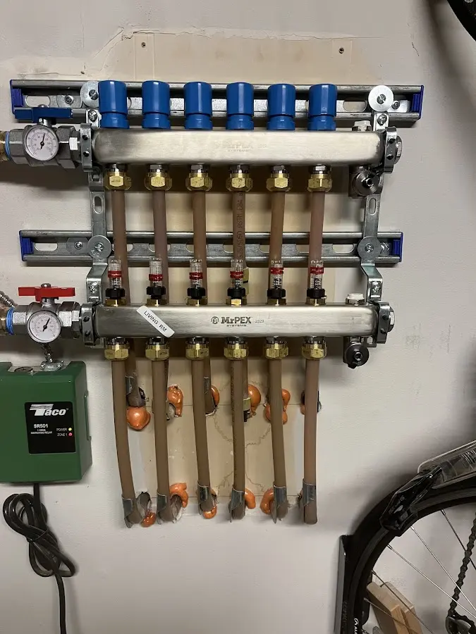 Plumber performing Gas Leak Detection at a residential property in South Jacksonville